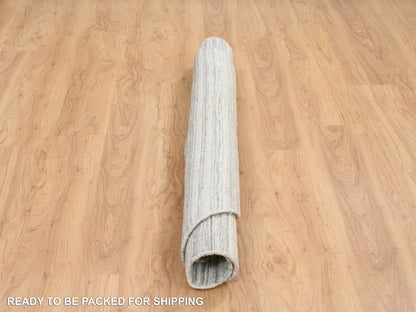 Modern / Contemporary hand-knotted wool rug in Gray, 6' x 6' — SKU O064985 (view 6)