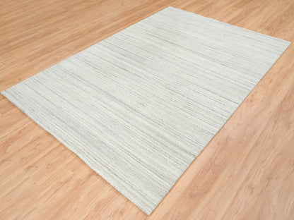Ivory 6'1" x 9'0" Modern and Contemporary Handloom Wool Rug - Sku: O065008