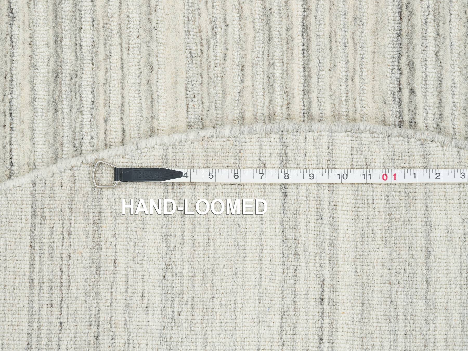 Modern / Contemporary hand-knotted wool rug in Ivory, 6'1" x 6'1" — SKU O065014 (view 8)