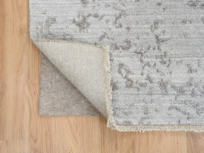 Transitional hand-knotted wool/silk rug in Gray, 10' x 10' — SKU O065016 (view 4)