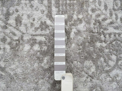 Transitional hand-knotted wool/silk rug in Gray, 10' x 10' — SKU O065016 (view 7)