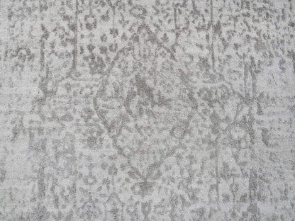 Transitional hand-knotted wool/silk runner in Gray, 2'7" x 20' — SKU O065021 (view 5)