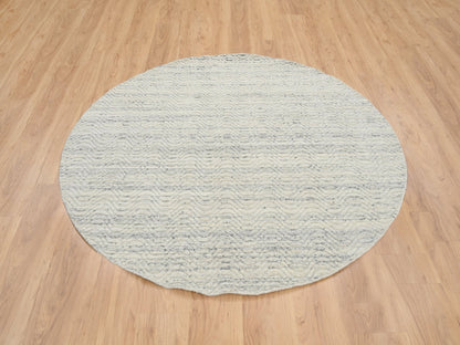 Beige 5'10" x 5'10" Modern and Contemporary Handloom Wool Rug - Sku: O065024