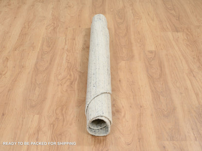 Beige 5'10" x 5'10" Modern and Contemporary Handloom Wool Rug - Sku: O065024