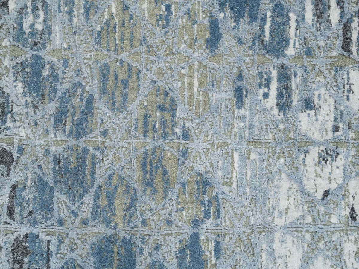Modern / Contemporary hand-knotted wool/silk runner in Gray, 2'6" x 8'3" — SKU O065027 (view 5)