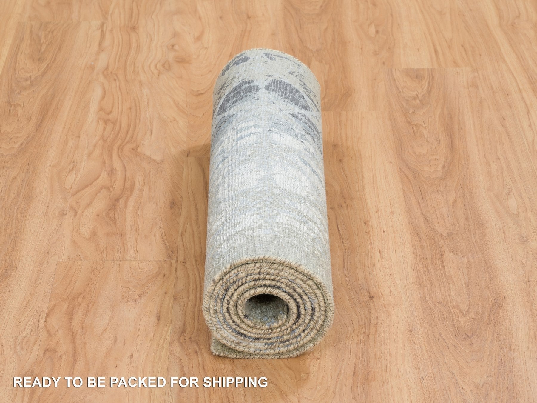 Modern / Contemporary hand-knotted wool/silk runner in Gray, 2'6" x 8'3" — SKU O065027 (view 6)