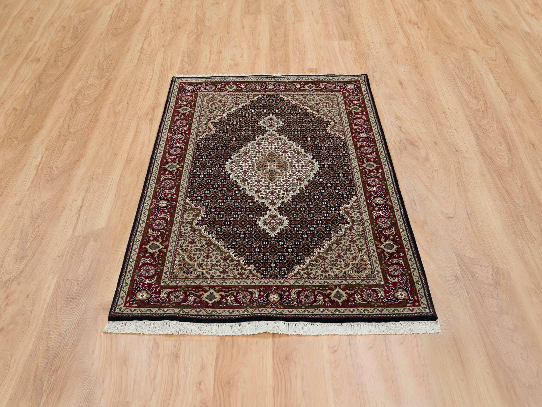 Tabriz Fine Oriental hand-knotted wool rug in Black & Red, 4' x 6'1" — SKU O065099 (view 2)