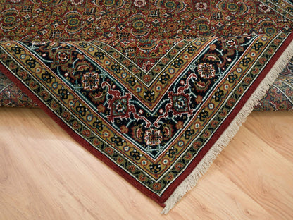 Red 6'1" x 9'0" Traditional Hand knotted Wool Rug - Sku: O065108