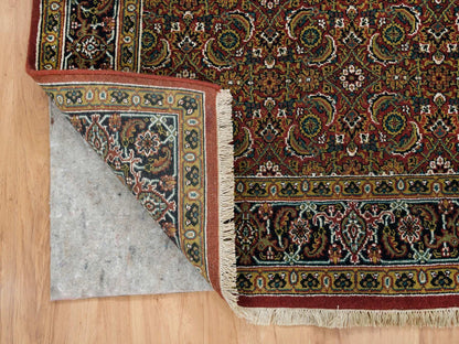 Herati Fine Oriental hand-knotted wool/silk rug in Red & Midnight Blue, 4'3" x 6'2" — SKU O065118 (view 3)