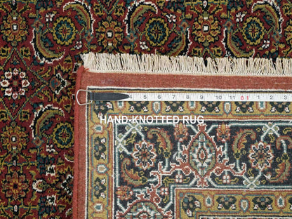 Red 4'3" x 6'2" Traditional Hand knotted Wool/Silk Rug - Sku: O065118