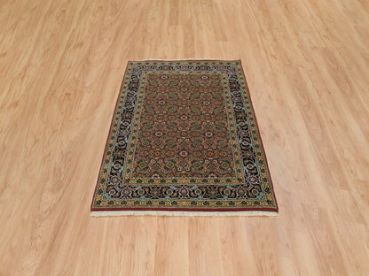 Herati Fine Oriental hand-knotted wool rug in Red & Midnight Blue, 4'2" x 6' — SKU O065119 (view 2)