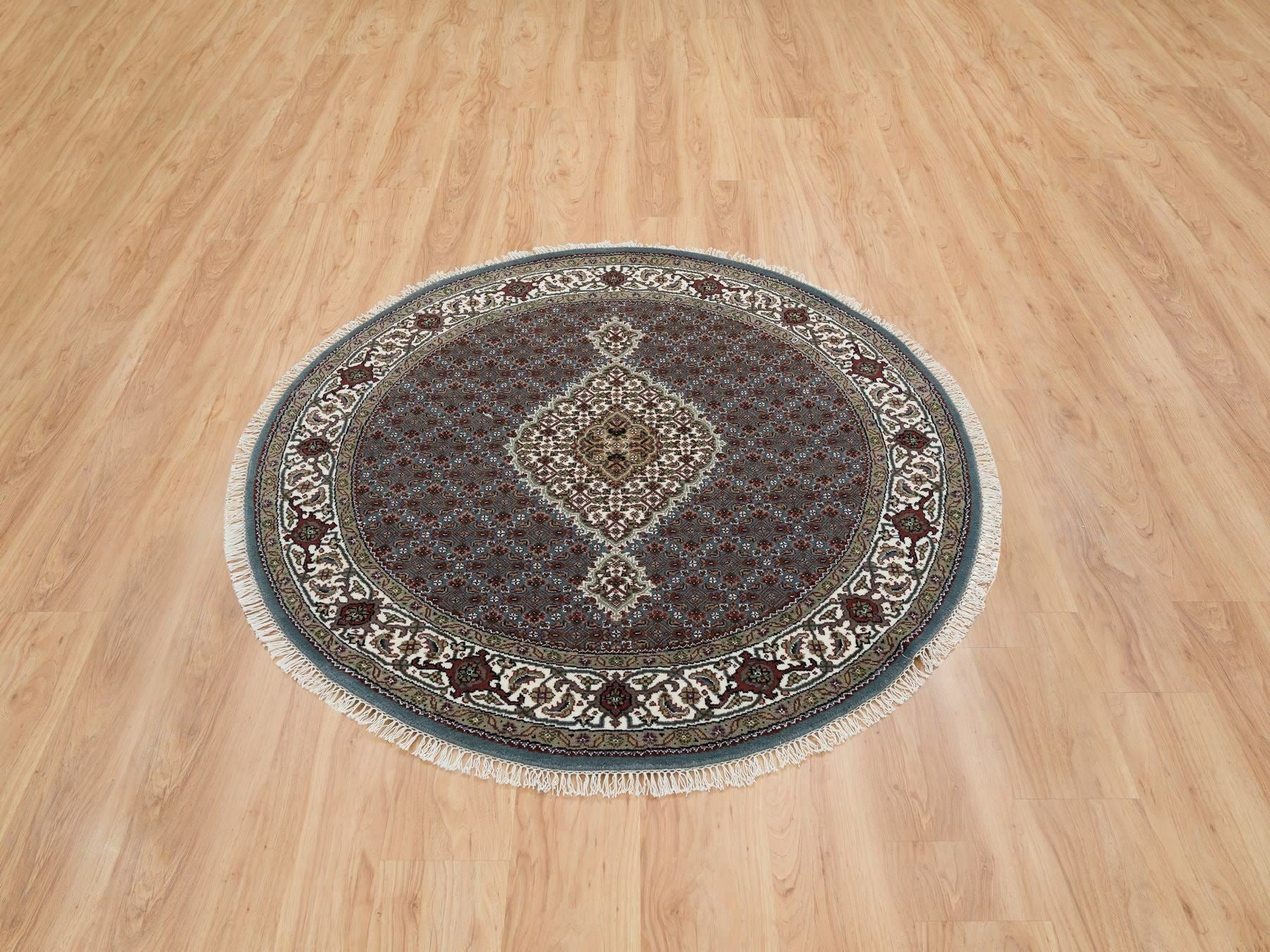 Tabriz Fine Oriental hand-knotted wool rug in Gray, 5' x 5' — SKU O065121 (view 2)