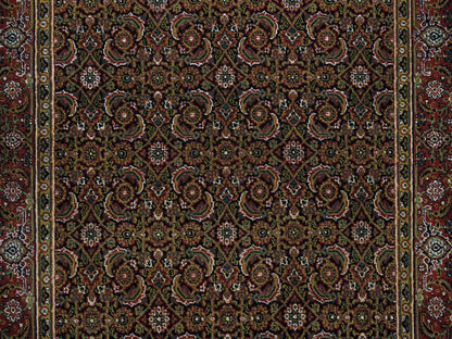 Black 4'0" x 6'2" Fine Oriental Hand knotted Wool Rug - Sku: O065122