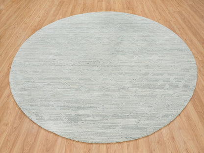 Modern / Contemporary hand-knotted wool rug in Gray, 9' x 9' — SKU O065149 (view 2)