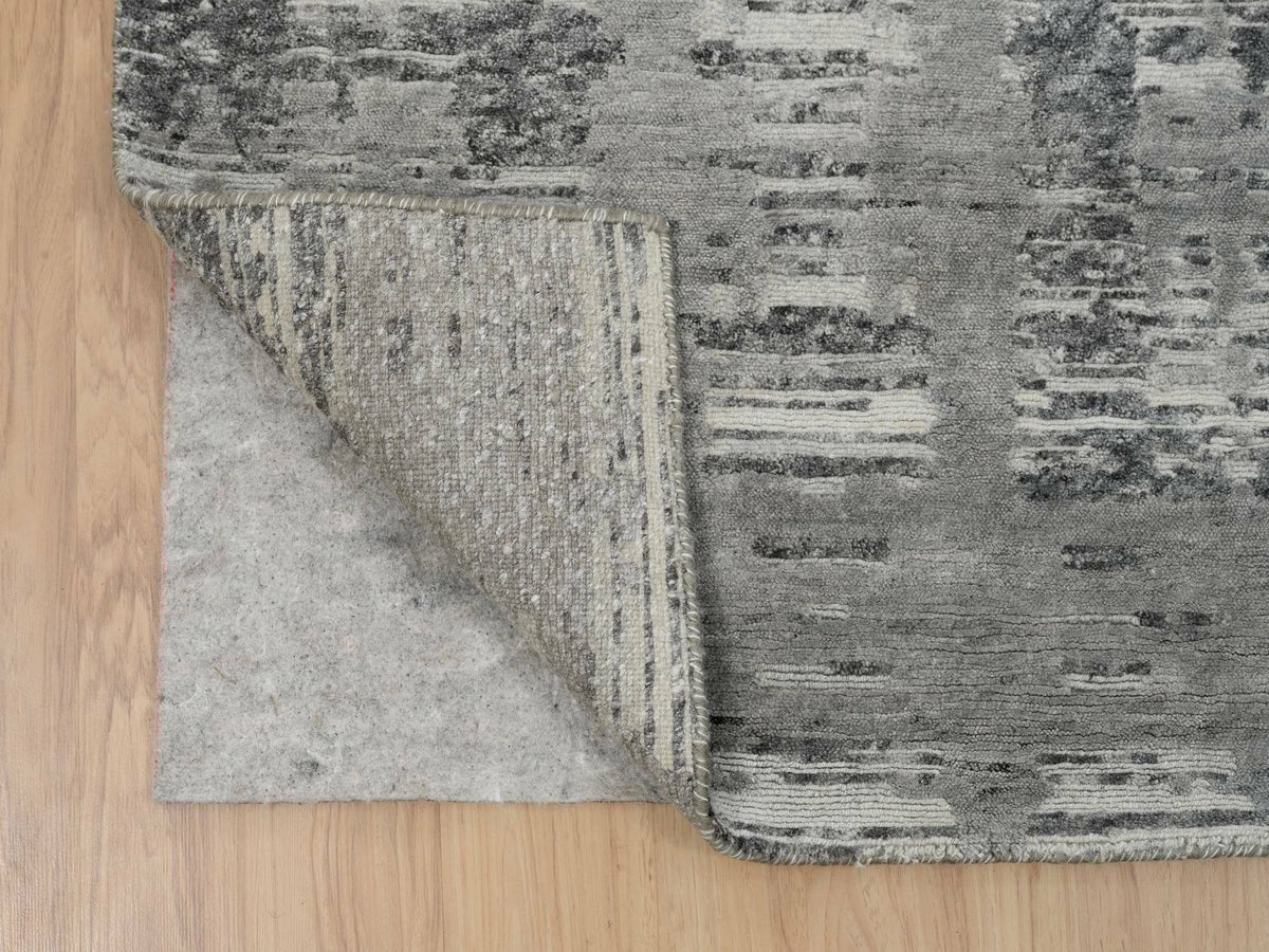 Modern / Contemporary hand-knotted wool runner in Gray, 2'6" x 25'9" — SKU O065157 (view 3)