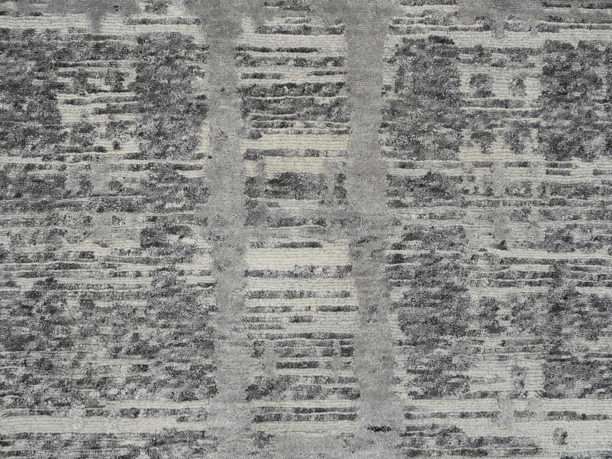Modern / Contemporary hand-knotted wool runner in Gray, 2'6" x 25'9" — SKU O065157 (view 5)
