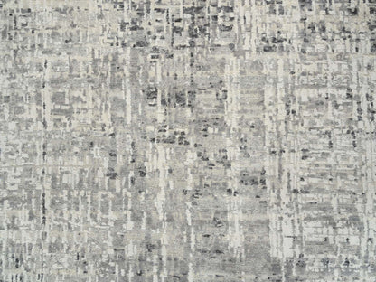 Modern / Contemporary hand-knotted wool rug in Gray, 14' x 20' — SKU O065164 (view 8)