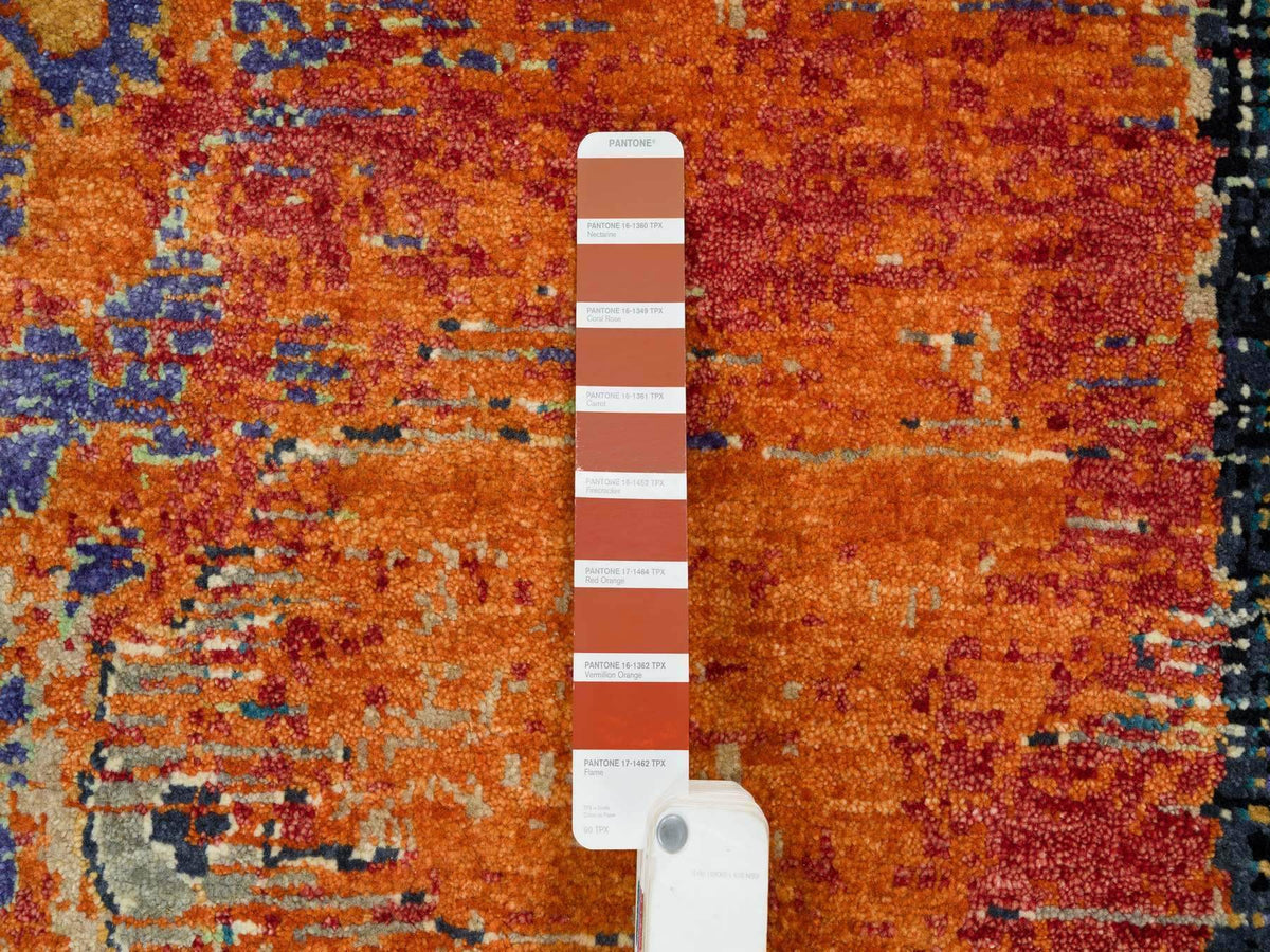 Transitional hand-knotted wool rug in Orange, 10'2" x 14'3" — SKU O065177 (view 7)