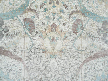 Transitional hand-knotted wool/silk rug in Ivory, 12'1" x 18' — SKU O065178 (view 8)