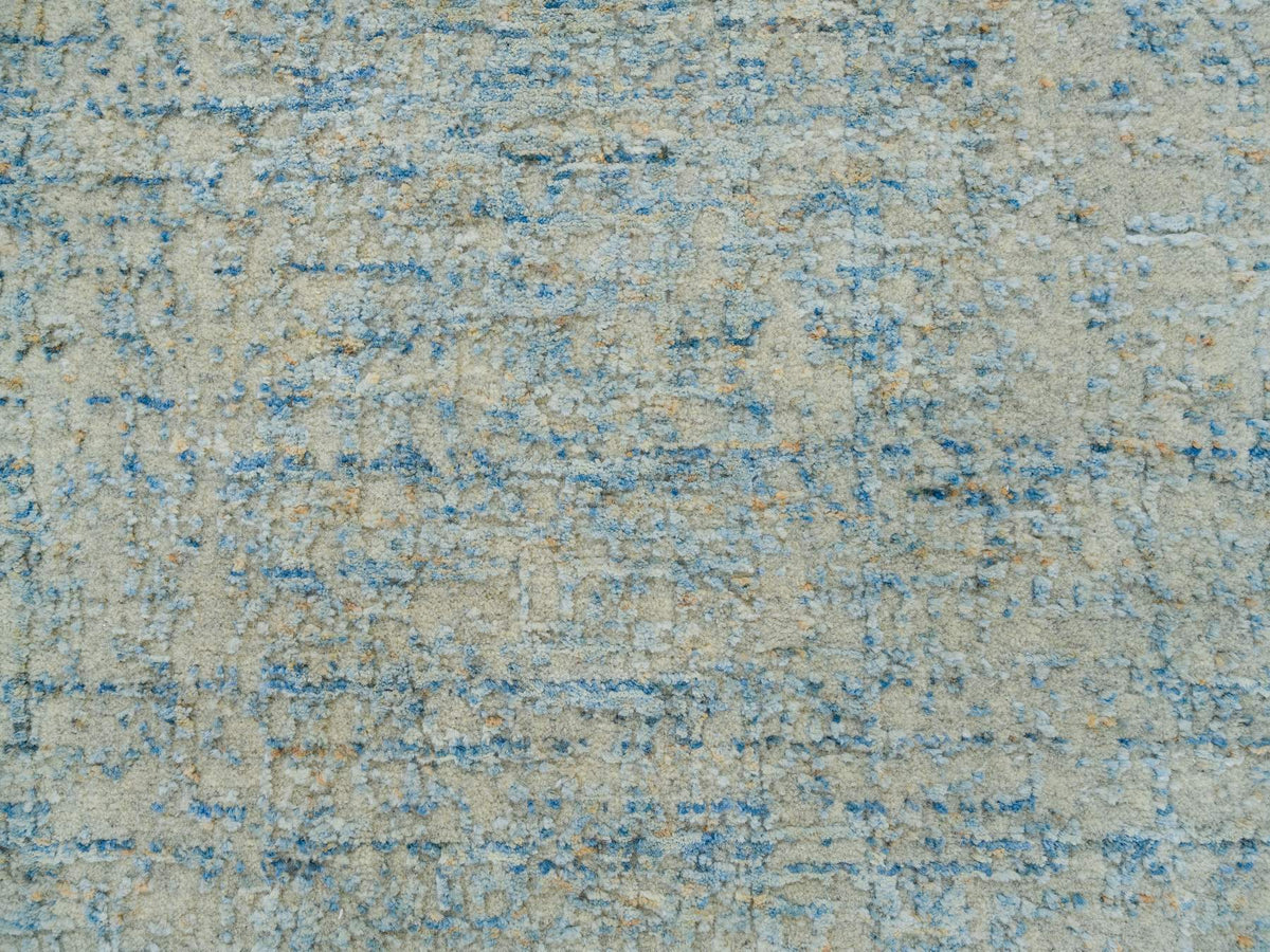 Modern / Contemporary hand-knotted wool/silk runner in Gray, 2'6" x 8' — SKU O065194 (view 5)