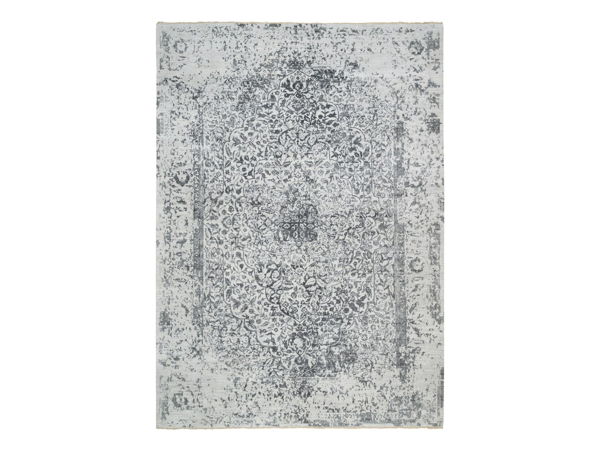 Transitional hand-knotted wool/silk rug in Gray, 9'10" x 14' — SKU O065206