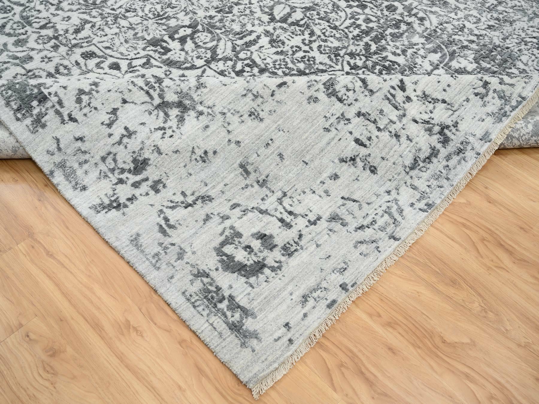 Transitional hand-knotted wool/silk rug in Gray, 9'10" x 14' — SKU O065206 (view 6)