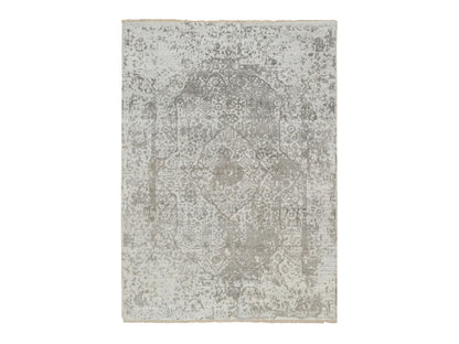 Grey 5'1" x 7'0" Transitional Hand knotted Wool/Silk Rug - Sku: O065209