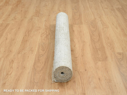 Grey 5'1" x 7'0" Transitional Hand knotted Wool/Silk Rug - Sku: O065209