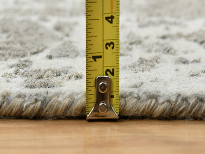 Transitional hand-knotted wool/silk rug in Gray, 5'1" x 7' — SKU O065209 (view 7)