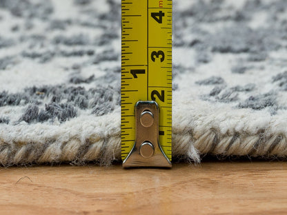 Transitional hand-knotted wool/silk runner in Gray, 2'7" x 25'8" — SKU O065215 (view 7)