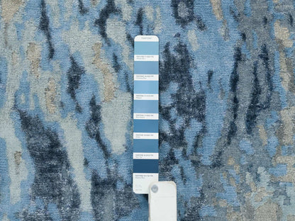 Blue 2'7" x 8'1" Modern and Contemporary Hand knotted Wool/Silk Rug - Sku: O065216