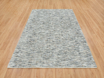 Beige 6'3" x 9'1" Modern and Contemporary Handloom Wool Rug - Sku: O065227