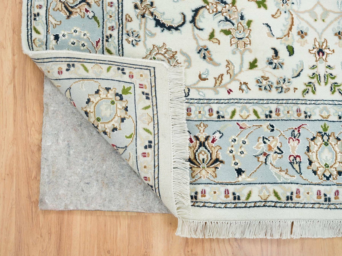Nain Fine Oriental hand-knotted wool rug in Ivory & Light Blue, 5' x 8' — SKU O065302 (view 3)