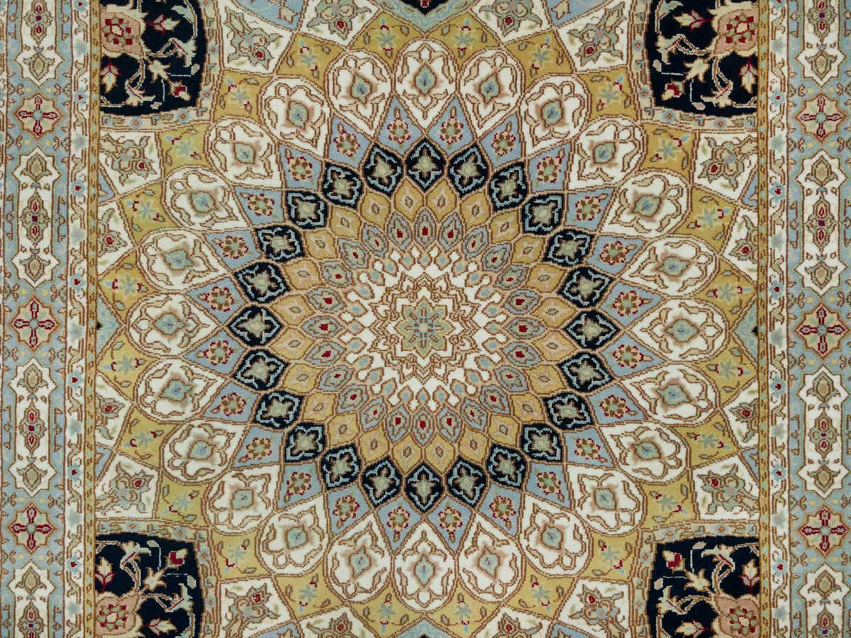 Nain Fine Oriental hand-knotted wool rug in Ivory & Light Blue, 4' x 6'1" — SKU O065308 (view 5)