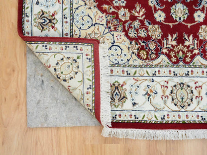 Nain Fine Oriental hand-knotted wool rug in Red & Ivory, 4'7" x 6'8" — SKU O065346 (view 3)