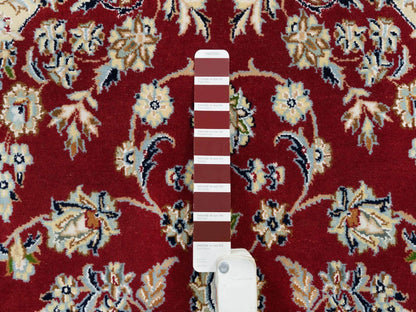 Nain Fine Oriental hand-knotted wool rug in Red & Ivory, 4'7" x 6'8" — SKU O065346 (view 4)