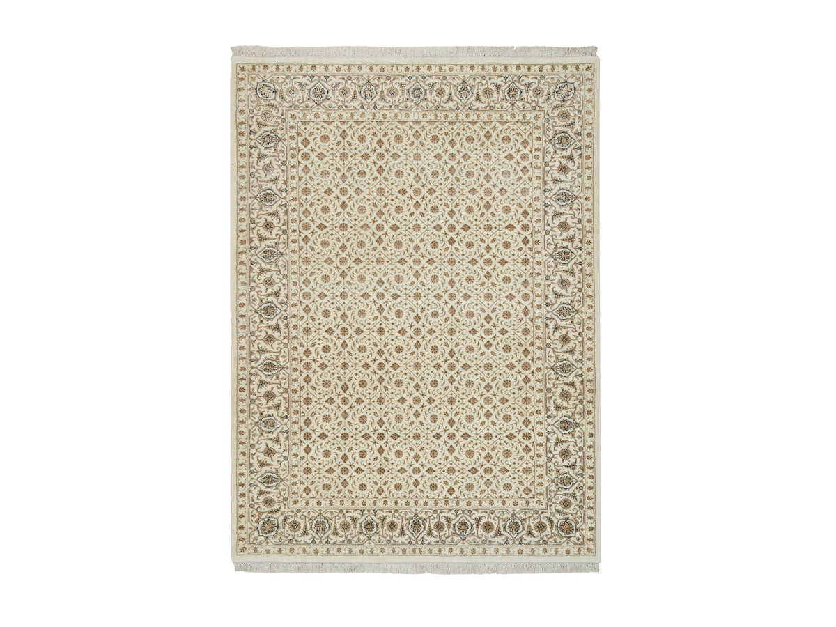 Herati Fine Oriental hand-knotted wool runner in Ivory, 4'7" x 6'8" — SKU O065347