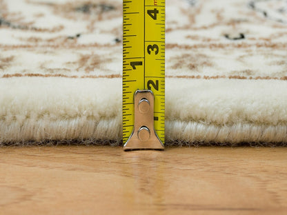Herati Fine Oriental hand-knotted wool runner in Ivory, 4'7" x 6'8" — SKU O065347 (view 7)