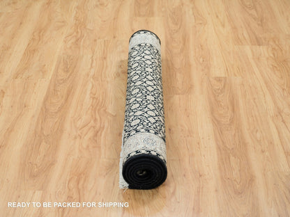 Black 4'0" x 6'0" Fine Oriental Hand knotted Wool Rug - Sku: O065393