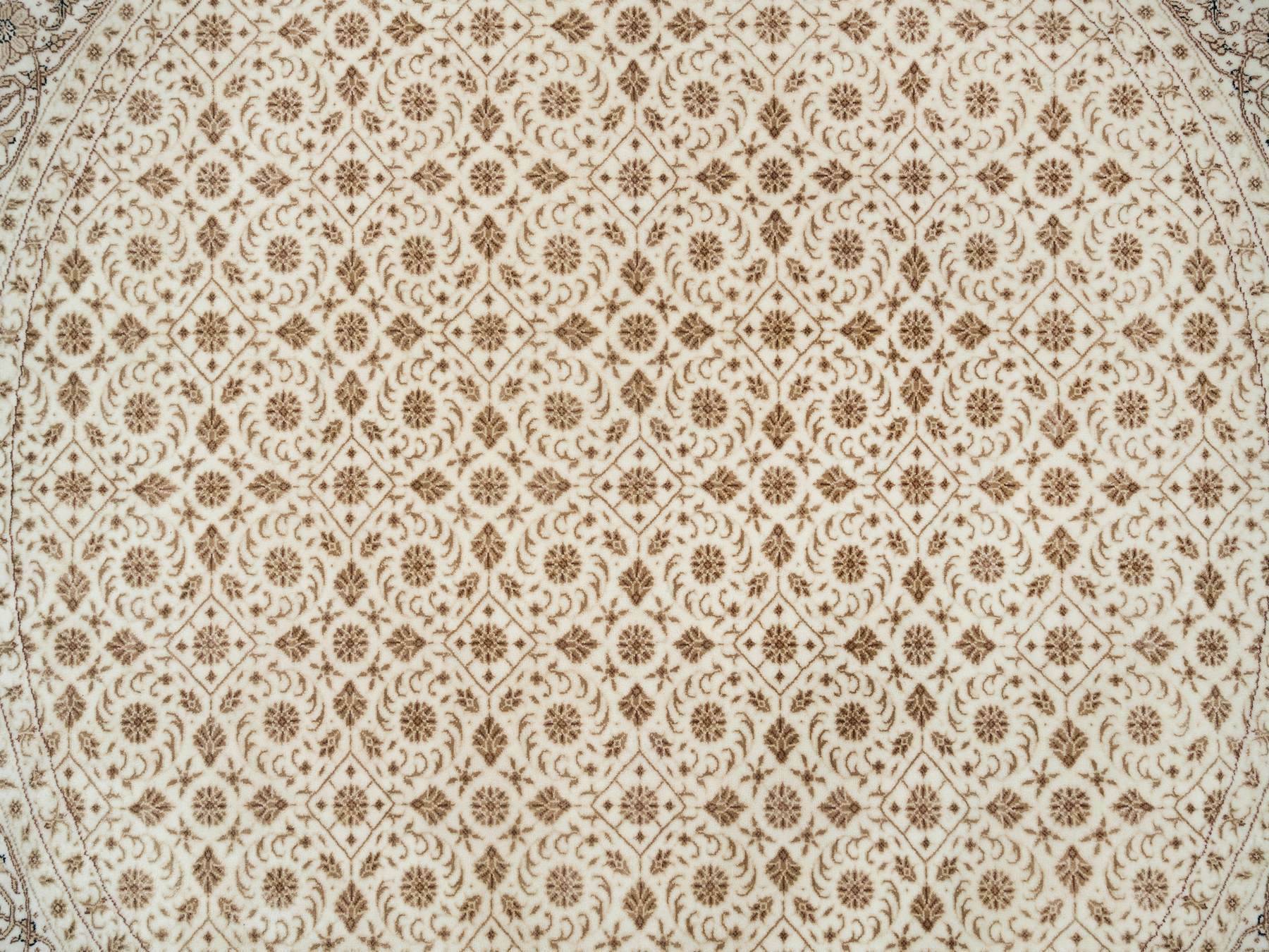 Herati Fine Oriental hand-knotted wool rug in Ivory, 6'3" x 6'3" — SKU O065401 (view 5)
