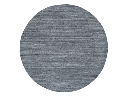 Modern / Contemporary hand-knotted wool rug in Gray, 8' x 8' — SKU O065420