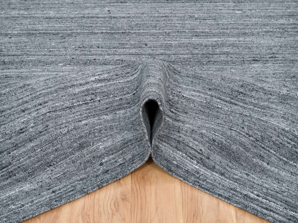 Modern / Contemporary hand-knotted wool rug in Gray, 10'3" x 14' — SKU O065421 (view 5)