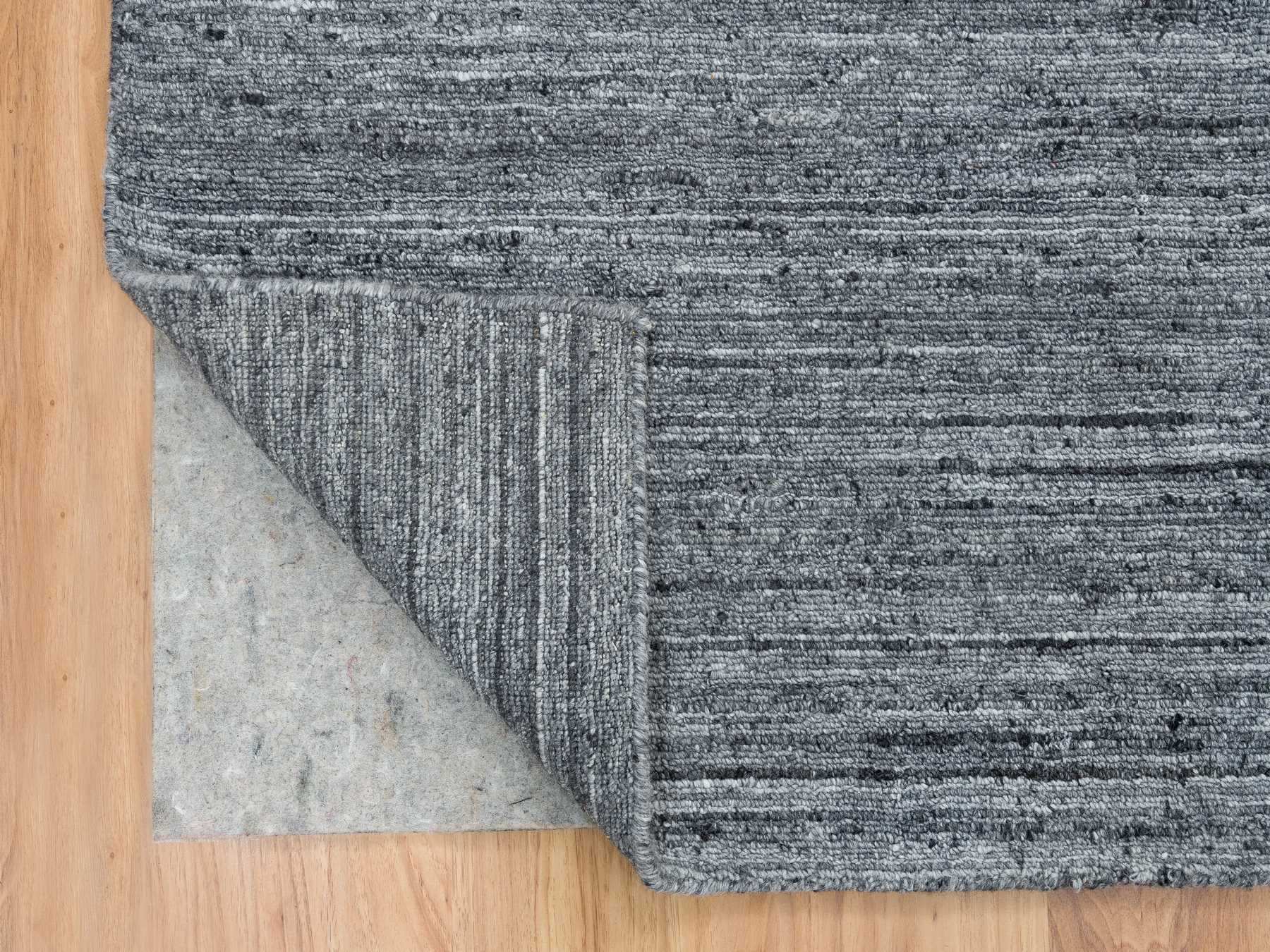 Modern / Contemporary hand-knotted wool rug in Gray, 10' x 10'1" — SKU O065422 (view 4)