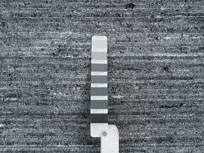 Modern / Contemporary hand-knotted wool rug in Gray, 10' x 10'1" — SKU O065422 (view 7)