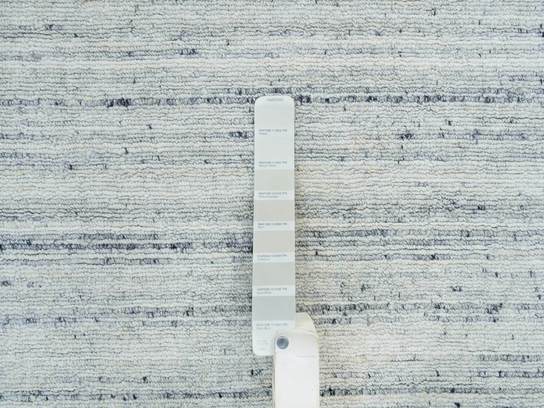 Modern / Contemporary hand-knotted wool rug in Ivory, 10' x 10' — SKU O065431 (view 7)