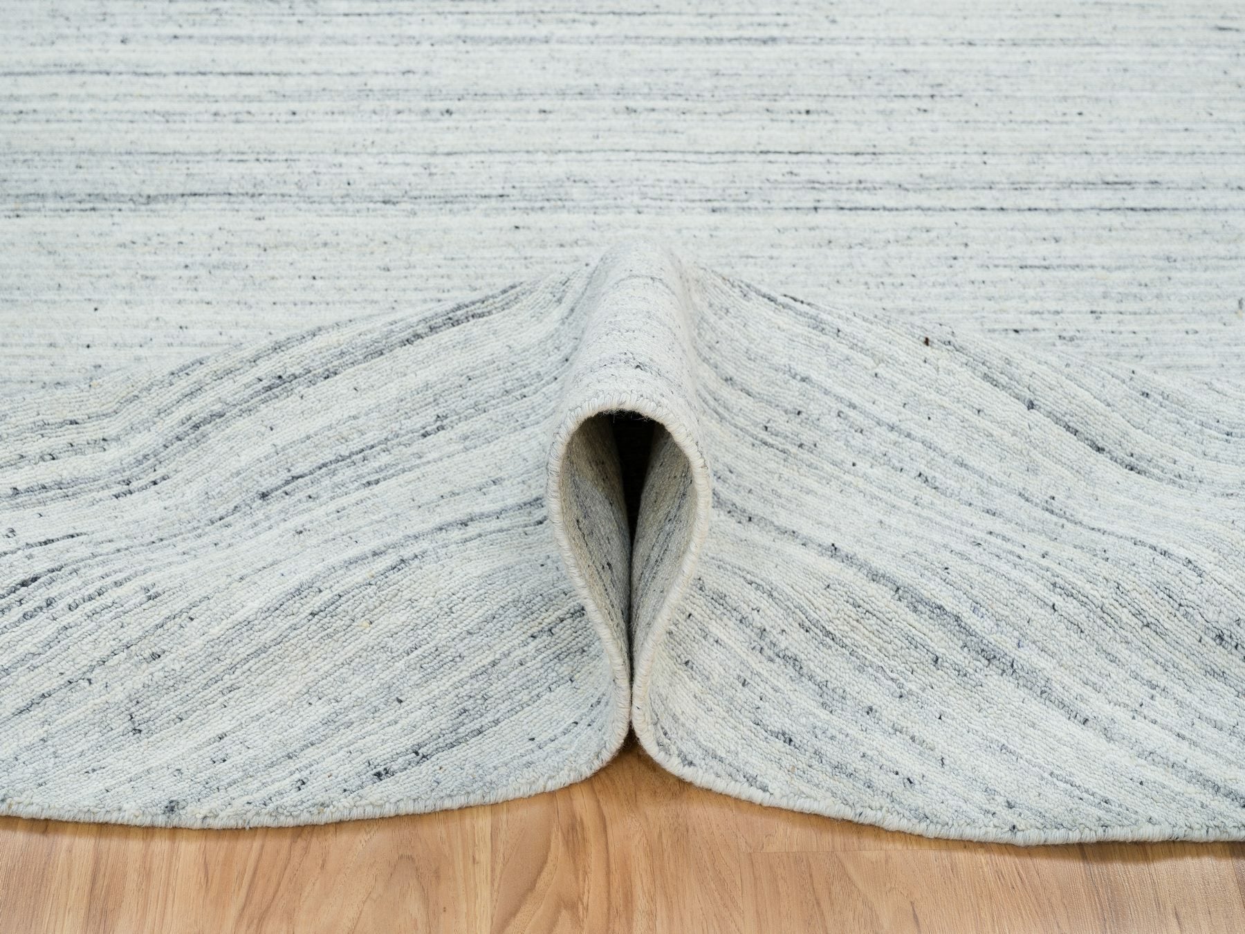 Modern / Contemporary hand-knotted wool rug in Ivory, 8' x 8' — SKU O065432 (view 5)