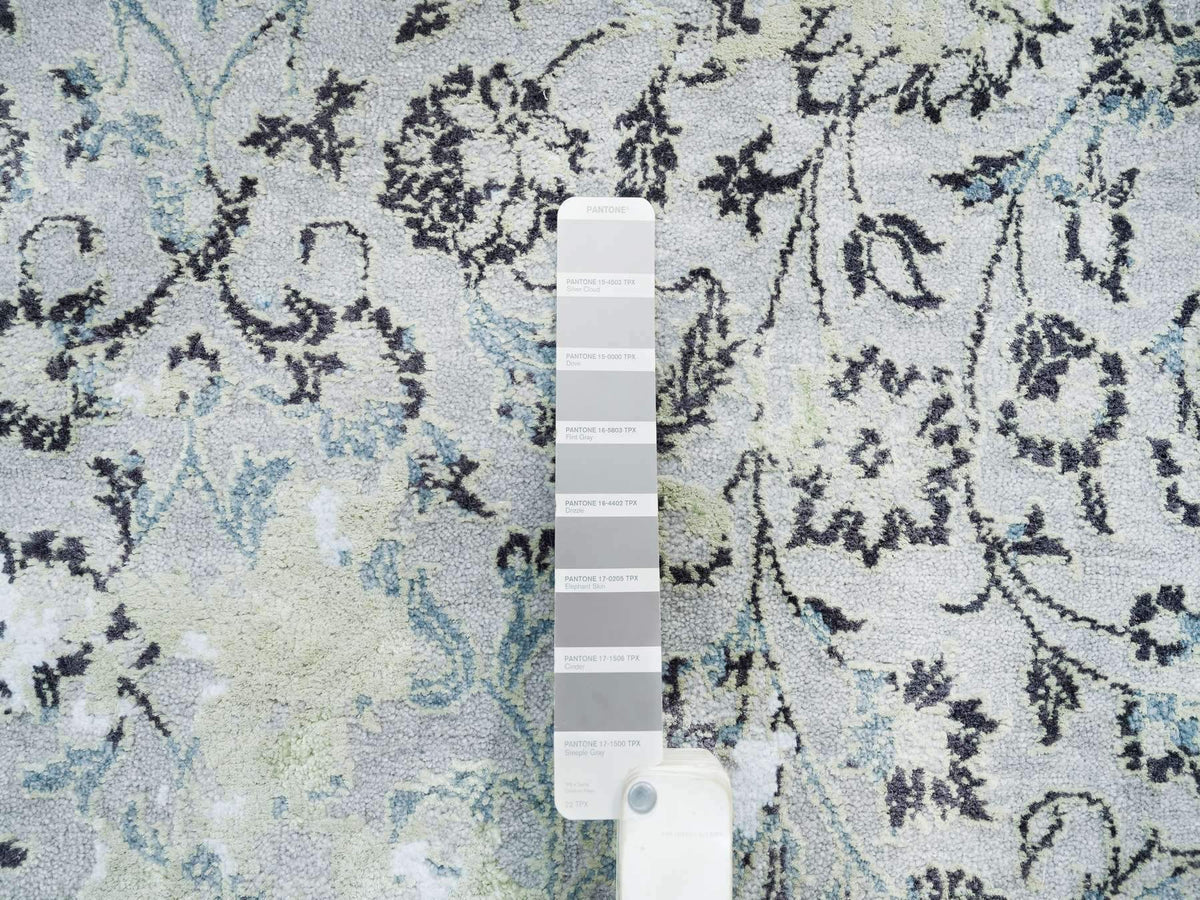 Kashan Transitional hand-knotted wool/silk rug in Gray, 8' x 10' — SKU O065443 (view 7)