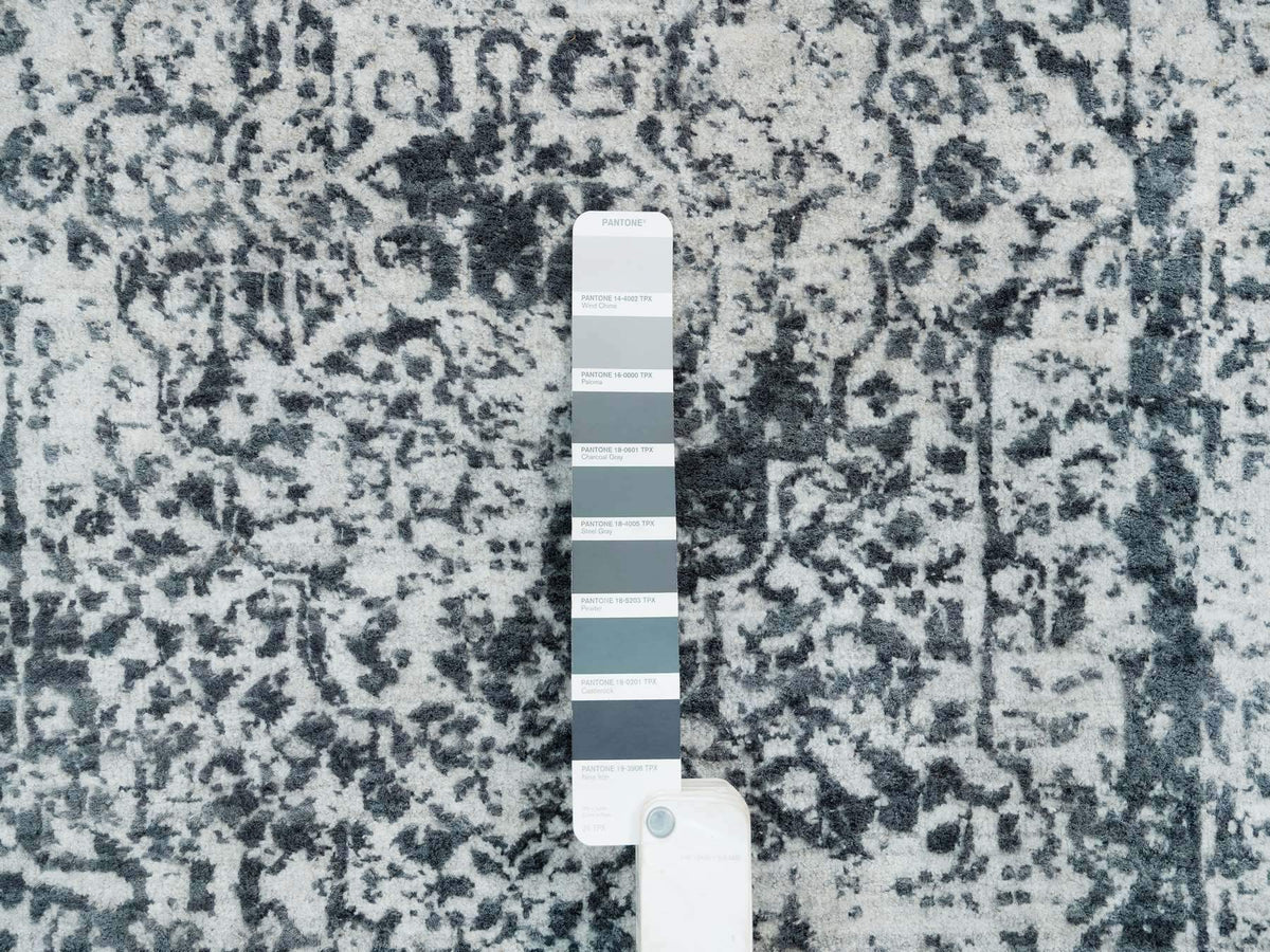 Transitional hand-knotted wool/silk runner in Gray, 2'8" x 21'8" — SKU O065445 (view 4)