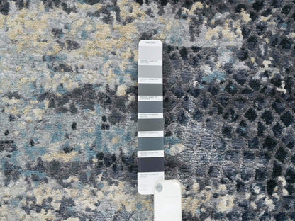 Blue 2'6" x 7'9" Modern and Contemporary Hand knotted Wool/Silk Rug - Sku: O065450
