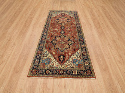 Heriz Heriz hand-knotted wool runner in Red & Navy Blue, 4' x 10'1" — SKU O065463 (view 2)
